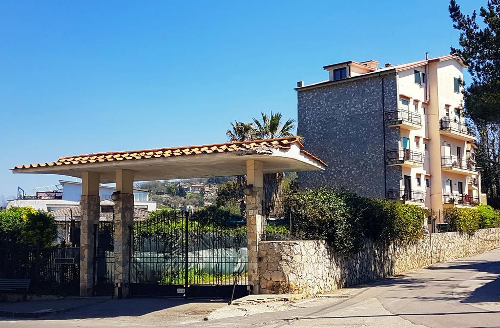 Il Fiore Del Golfo Сант-Агата-суи-Дуэ-Гольфи Экстерьер фото
